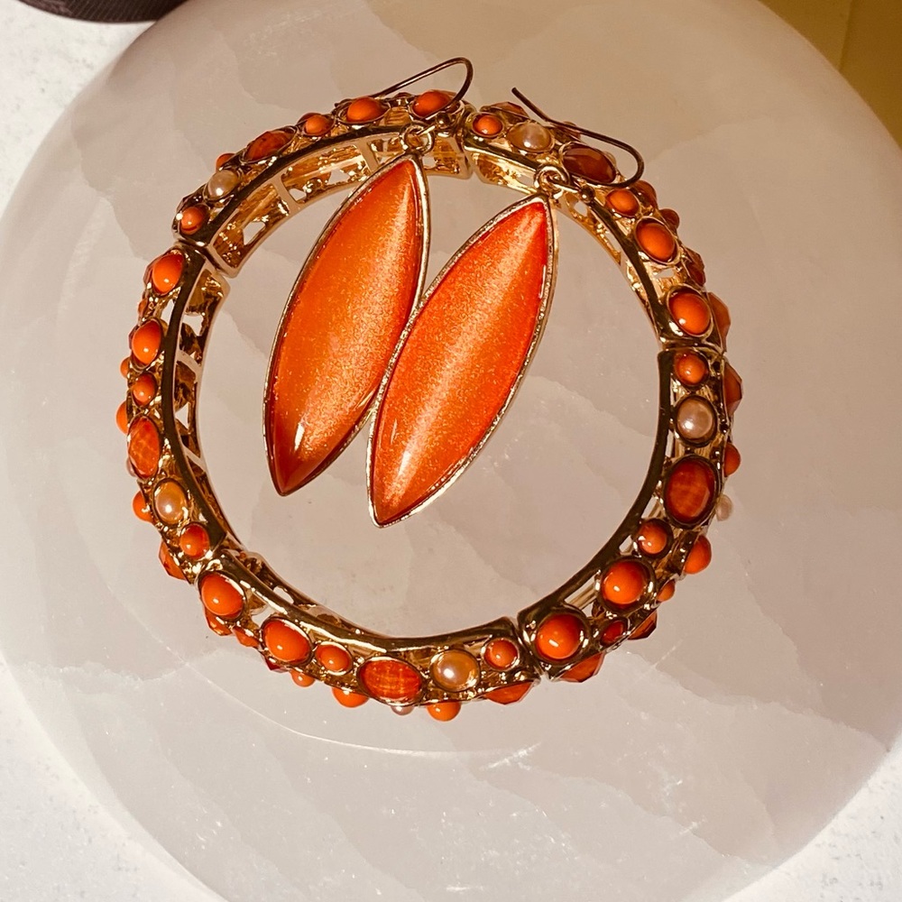Coral Earring and Bracelet Set